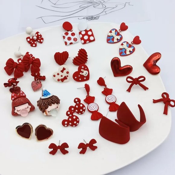 Cute Red & White Polka Dot Disney Mickey Mouse Head Ears Stud Earrings NEW - Picture 3 of 5